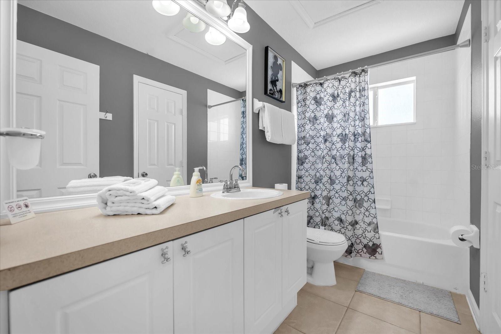 Image 43 of 69 For 8160 Sun Palm Drive