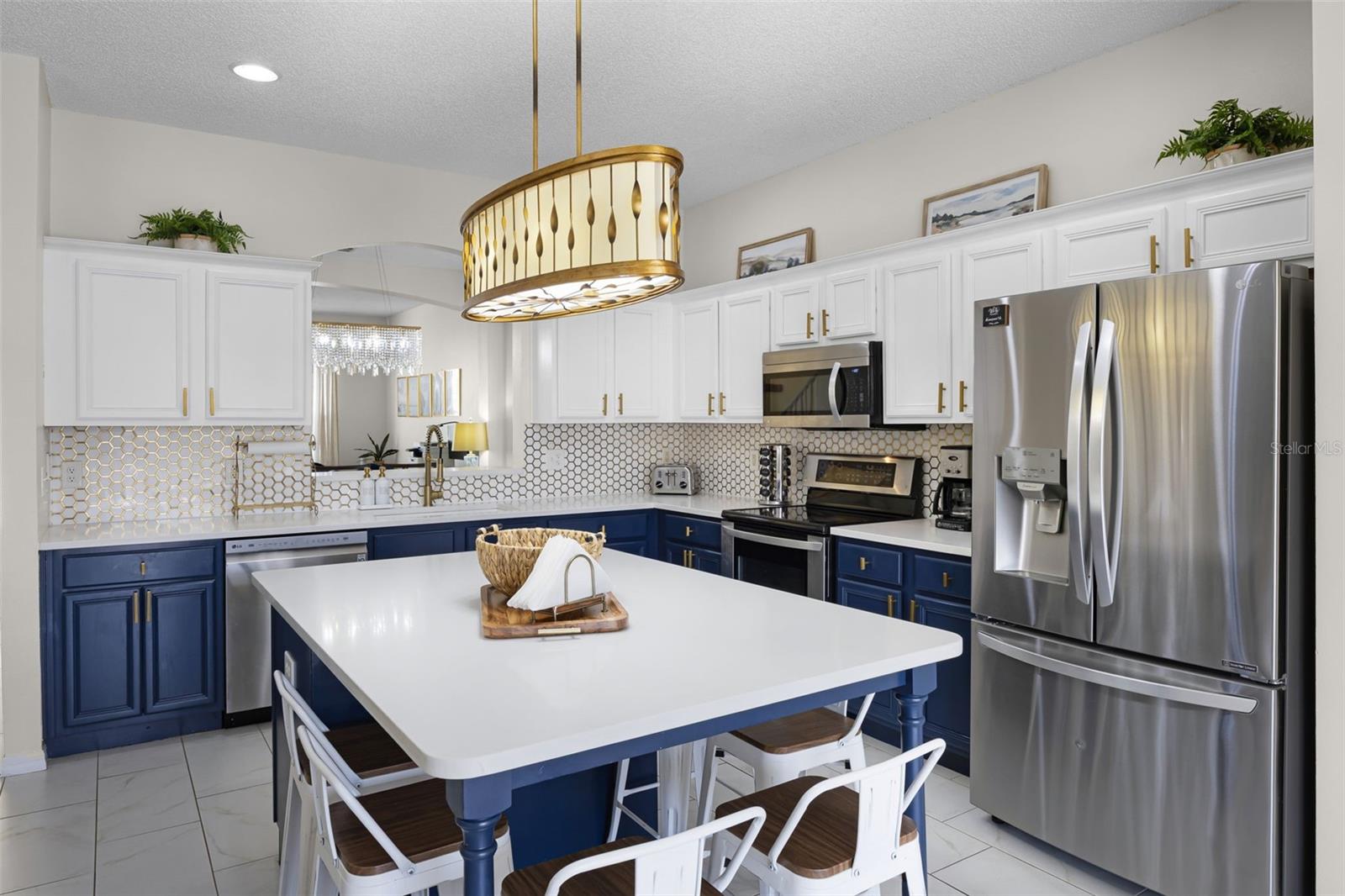 Image 16 of 66 For 2712 Lido Key Drive