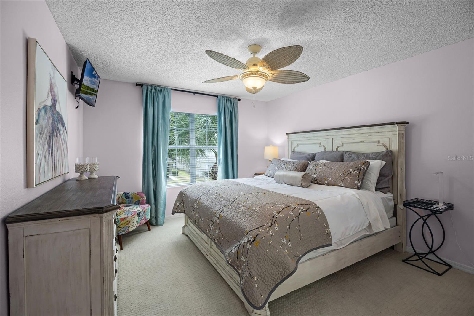 Image 18 of 66 For 2712 Lido Key Drive