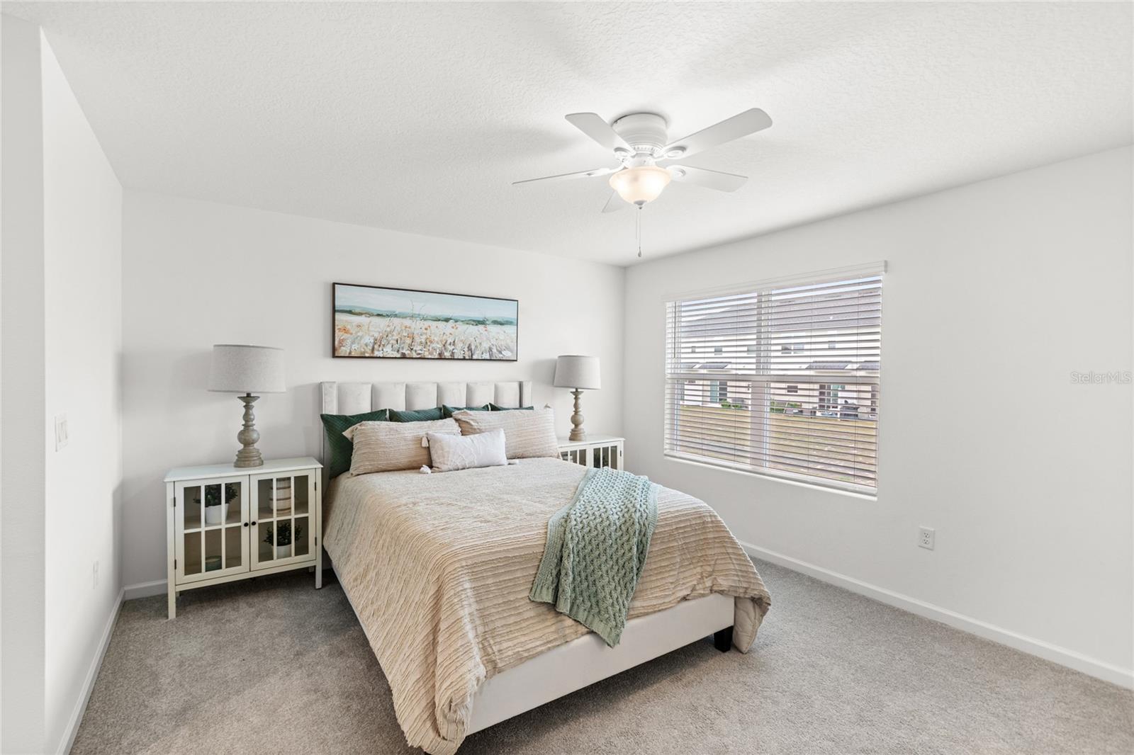 Image 14 of 45 For 1168 Lakeshore Breeze Place