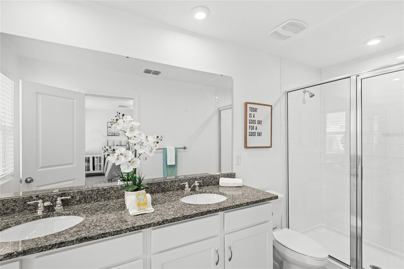 Image 15 of 45 For 1168 Lakeshore Breeze Place