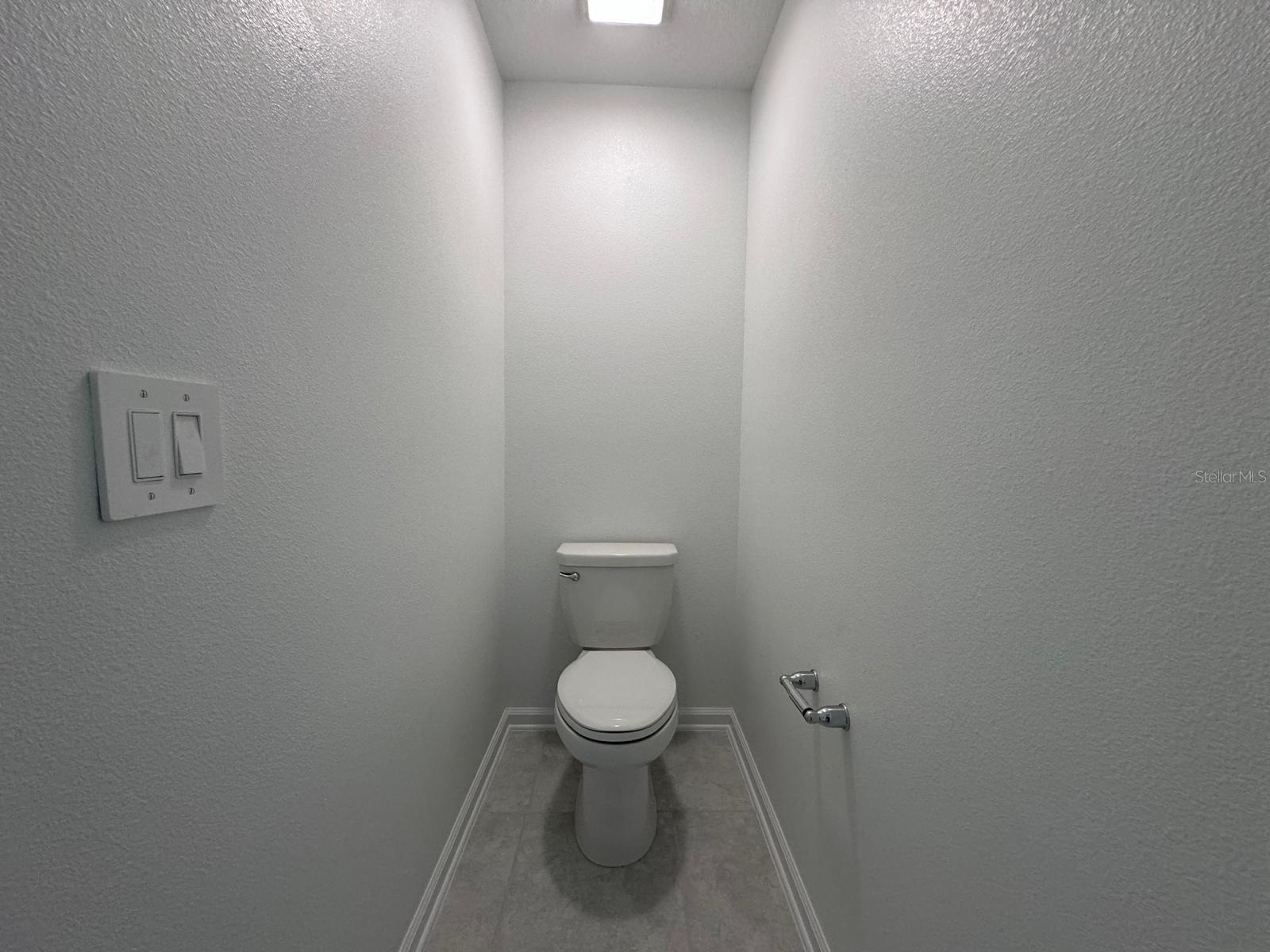 Image 20 of 42 For 1033 Waterfall Boulevard
