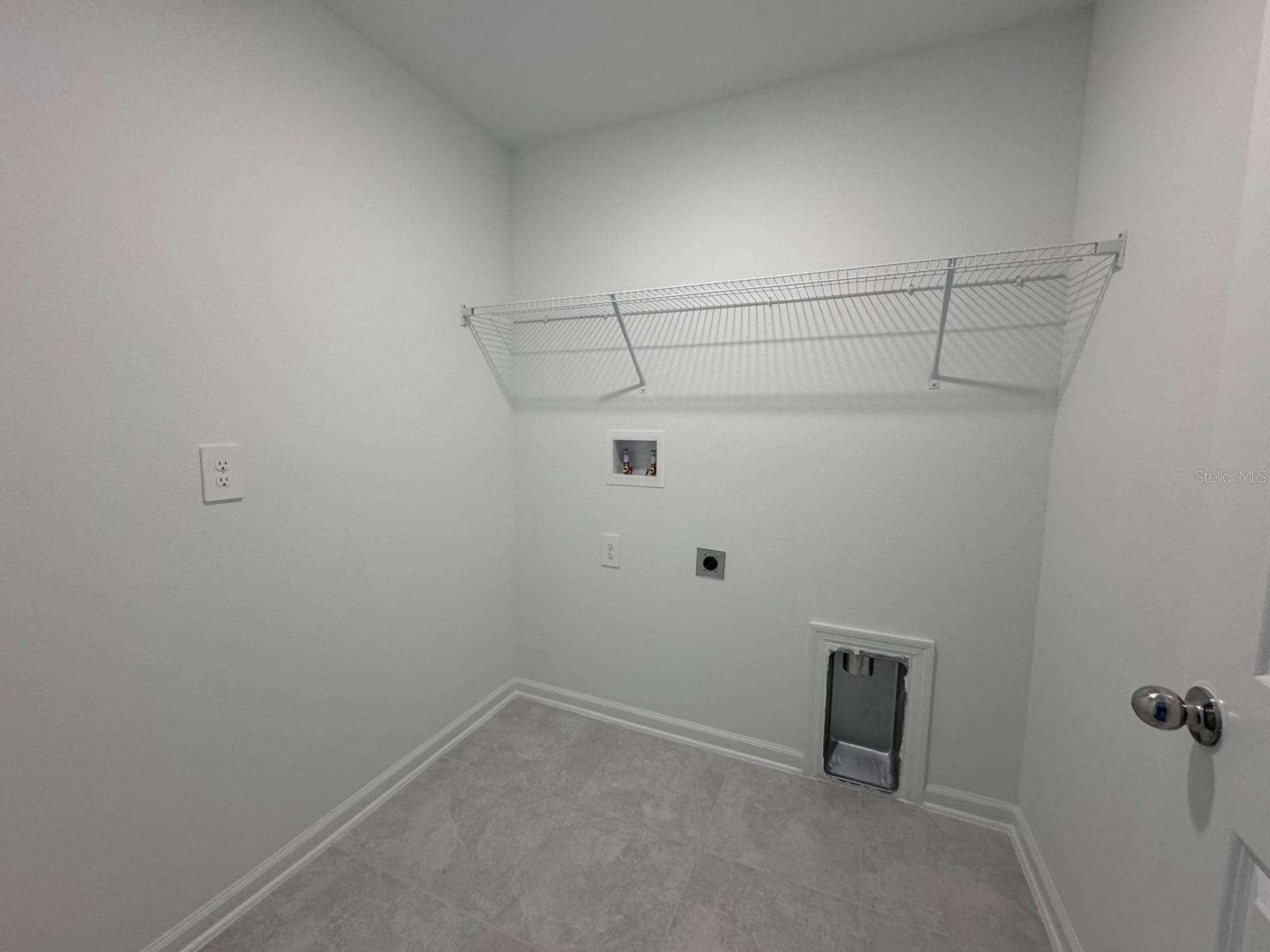 Image 40 of 42 For 1033 Waterfall Boulevard