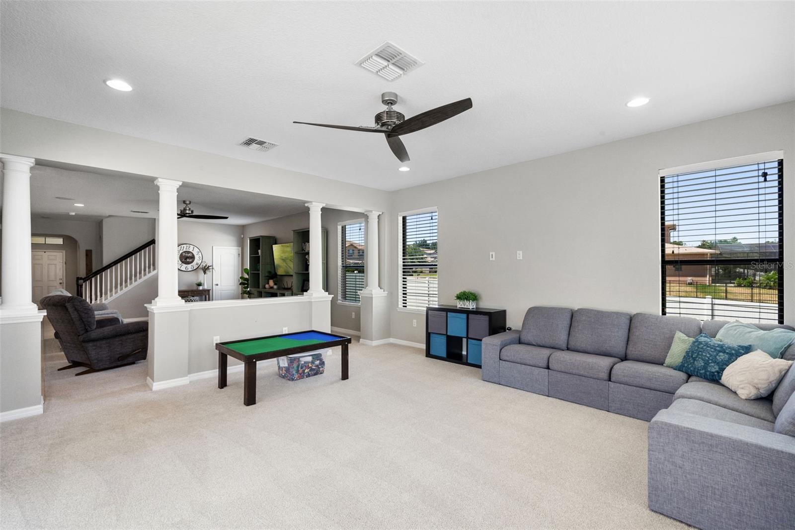 Image 20 of 50 For 4113 Longbow Drive