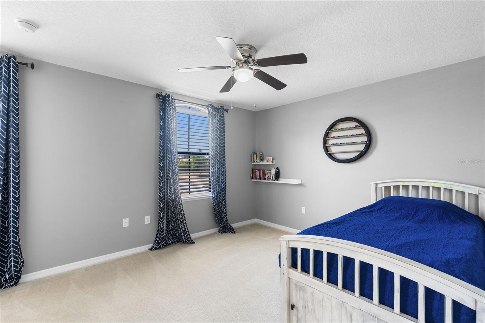 Image 23 of 50 For 4113 Longbow Drive