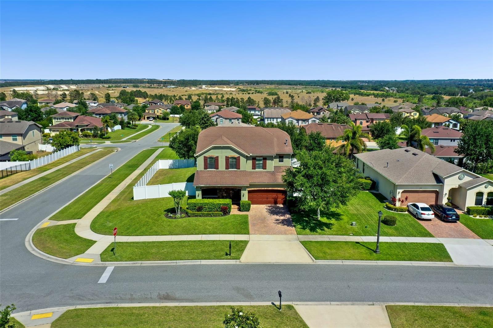 Image 42 of 50 For 4113 Longbow Drive