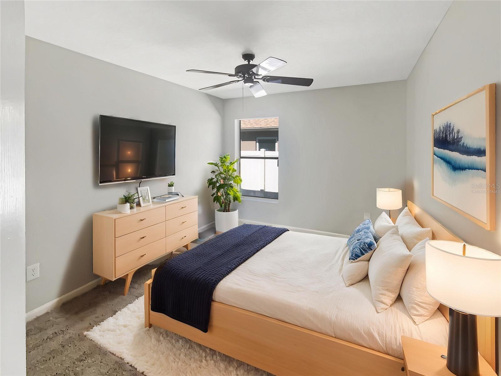 Listing photo id 2 for 30406 Arrochar Street