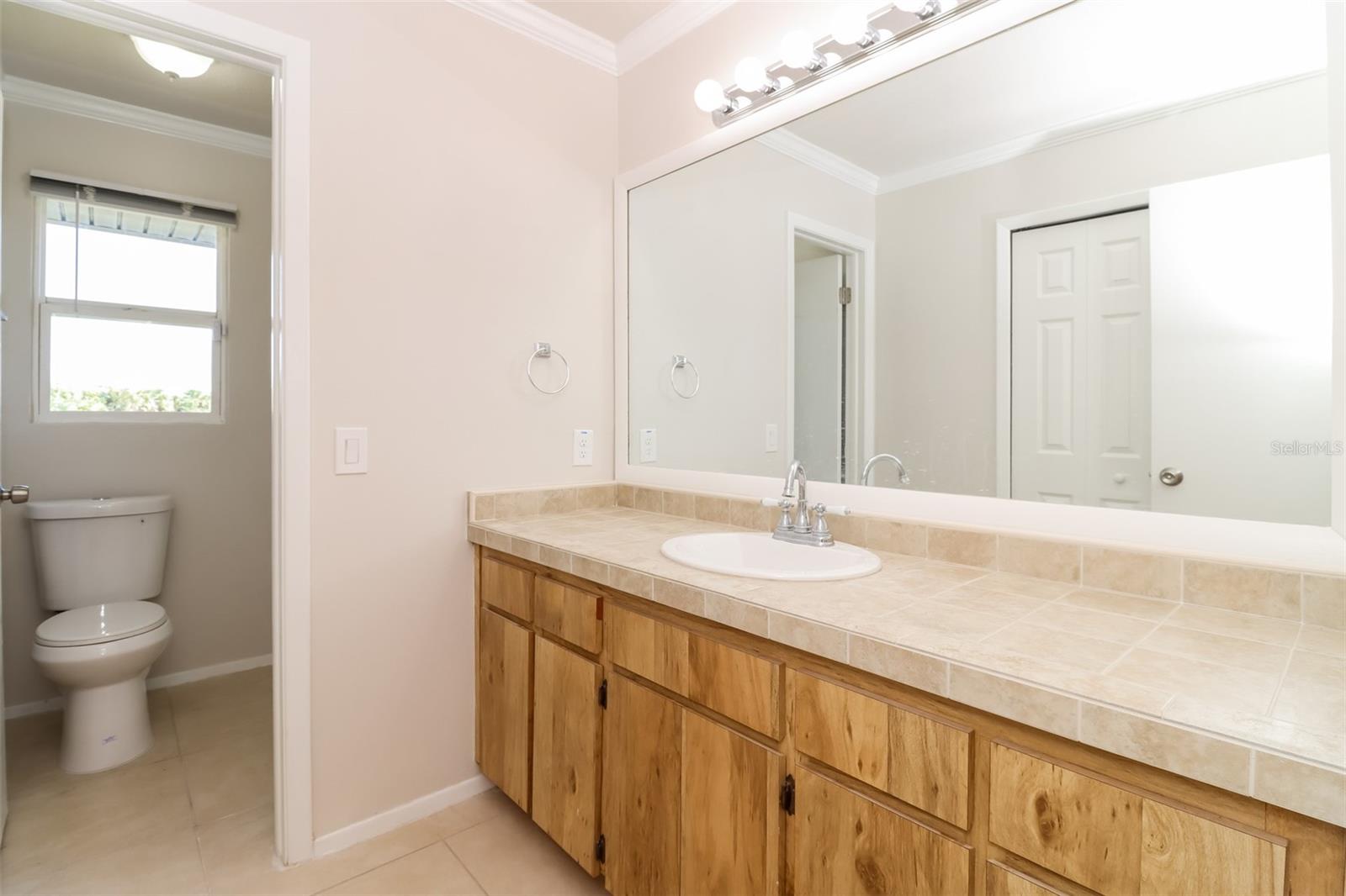 Image 13 of 16 For 6909 Silvermill Drive