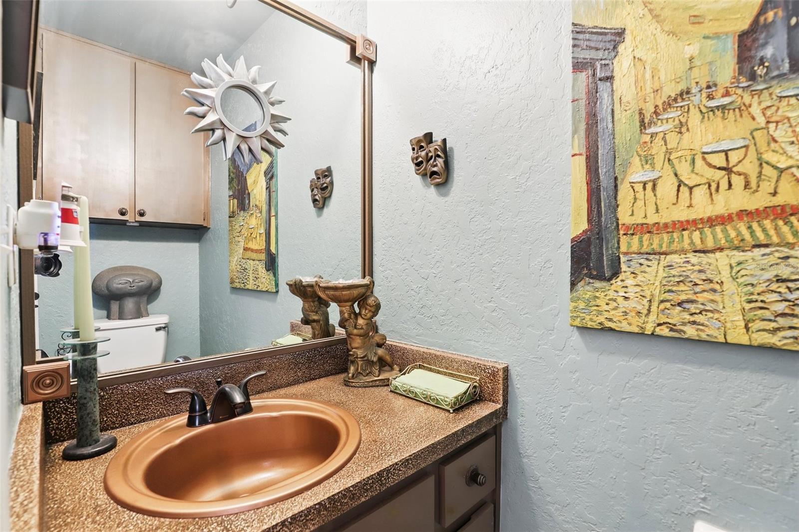 Image 18 of 28 For 1005 Love Lane 25