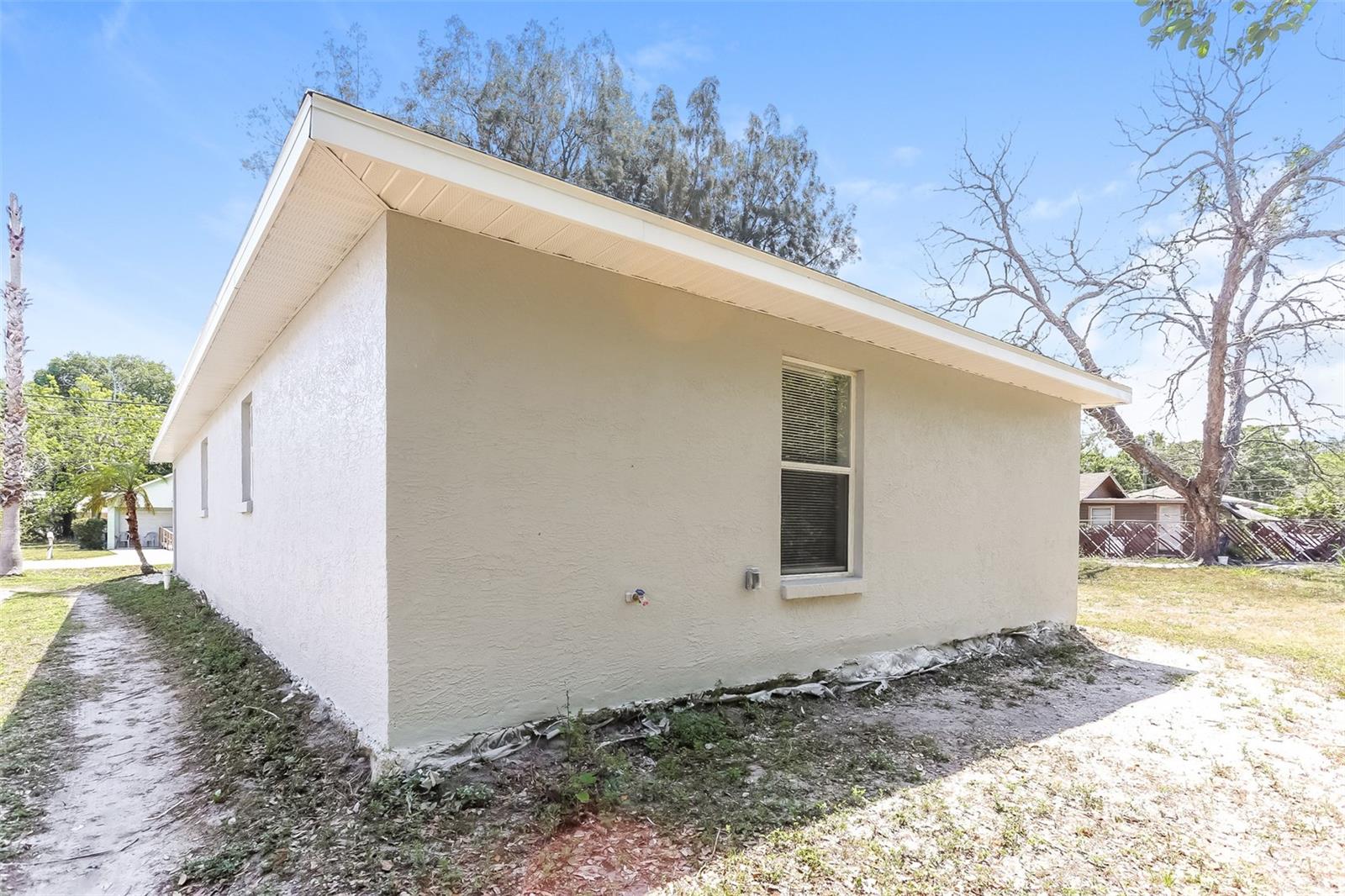 Image 16 of 16 For 2517 3rd Avenue E