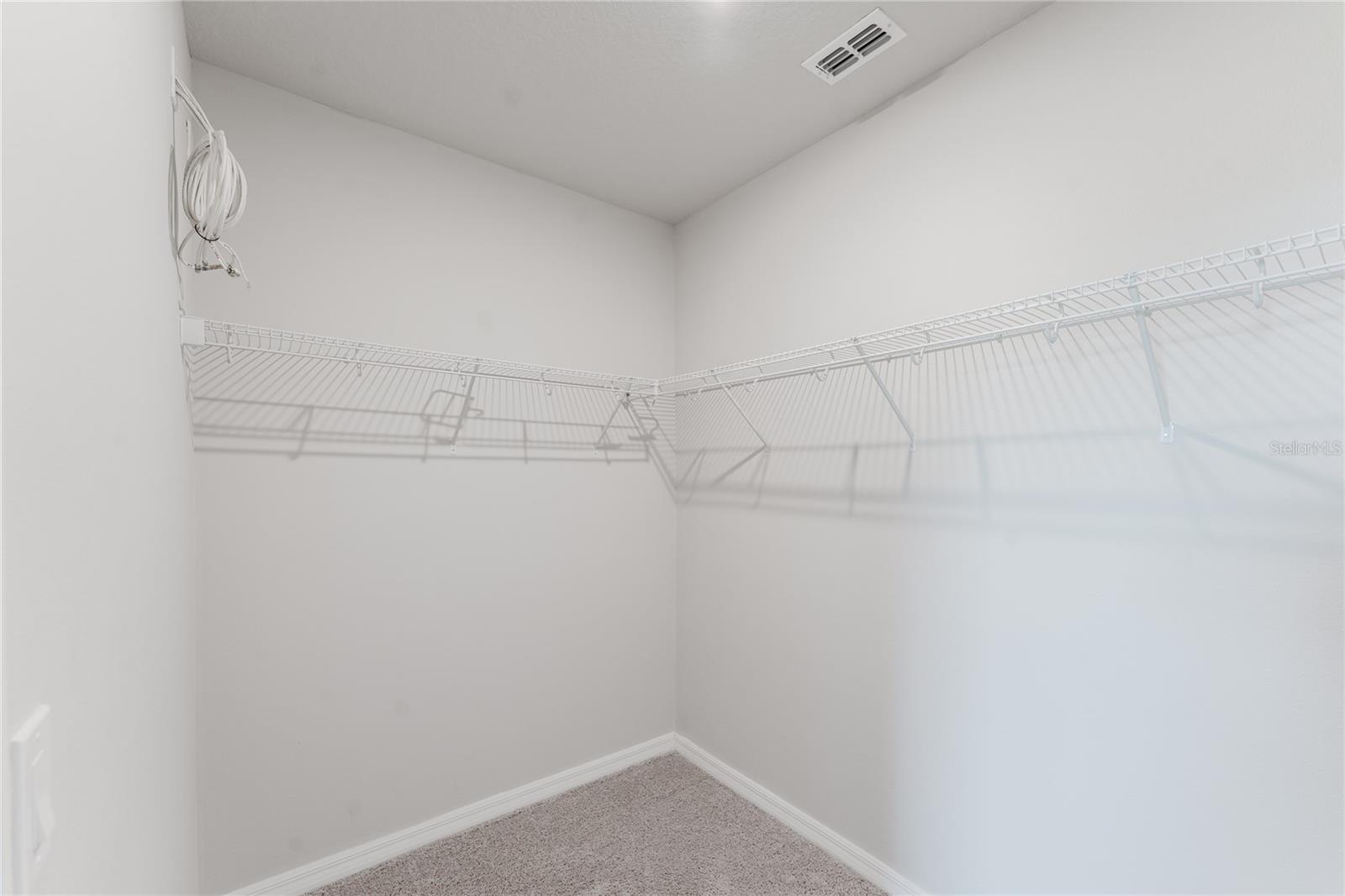 Image 15 of 25 For 849 Teton Street
