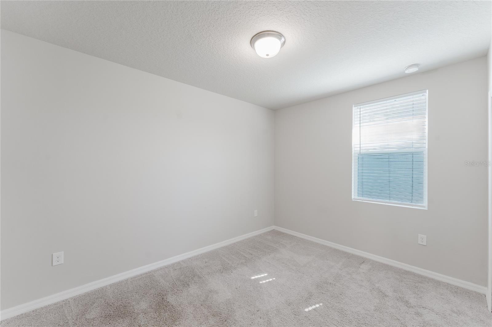 Image 19 of 25 For 849 Teton Street