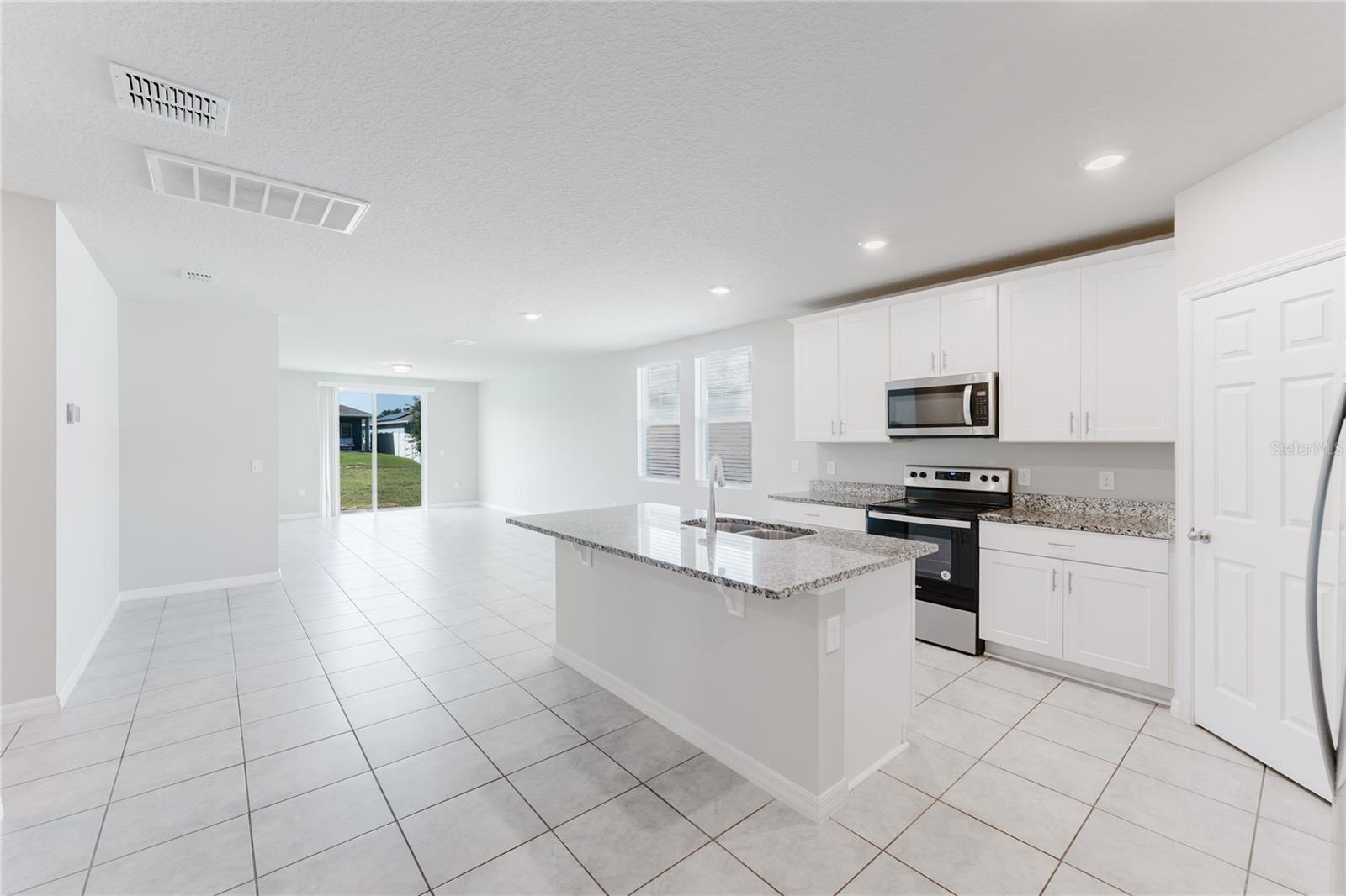 Image 2 of 25 For 849 Teton Street