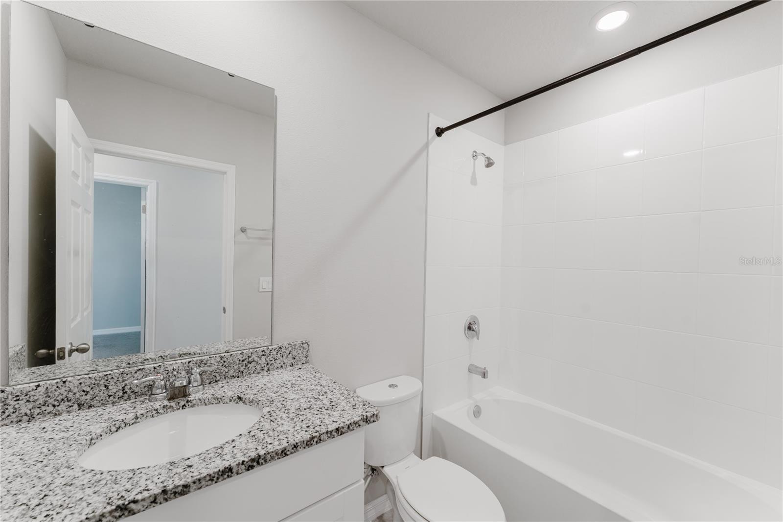 Image 21 of 25 For 849 Teton Street