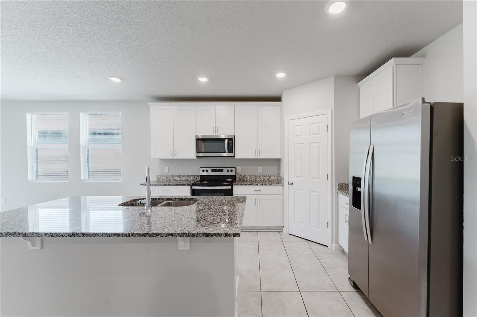 Image 3 of 25 For 849 Teton Street