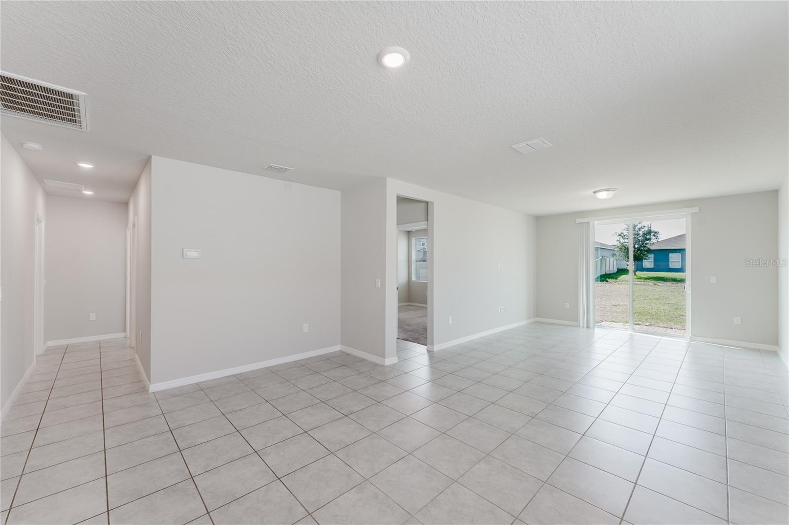 Image 8 of 25 For 849 Teton Street