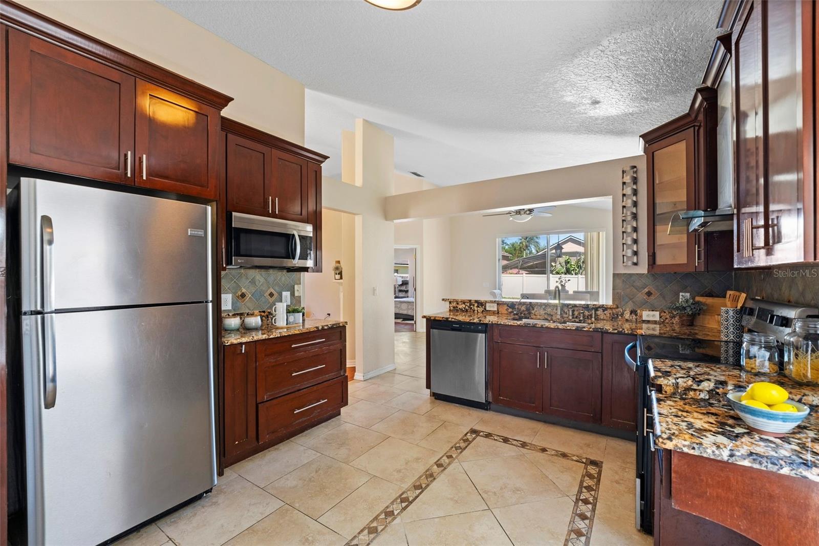 Image 13 of 37 For 5537 Misty Woods Drive