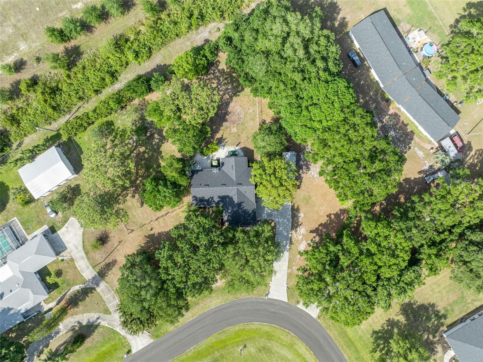 Image 43 of 61 For 2810 Windsong Lane