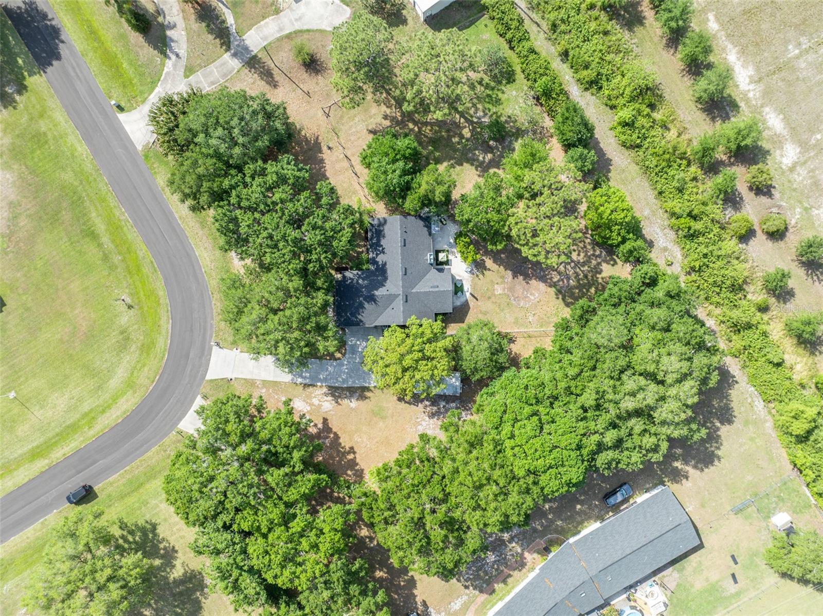 Image 44 of 61 For 2810 Windsong Lane