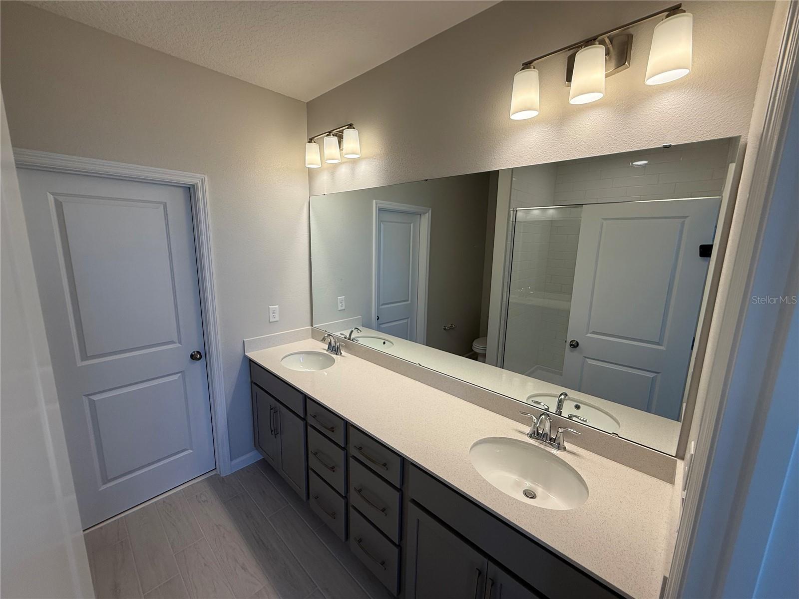 Image 12 of 24 For 628 Pothos Street