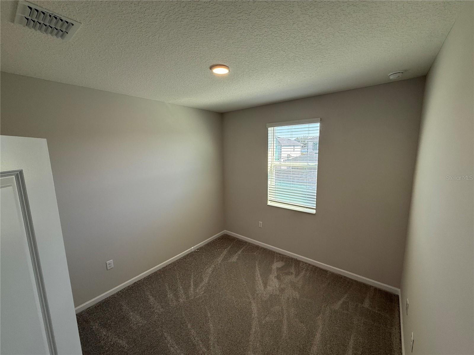 Image 16 of 24 For 628 Pothos Street