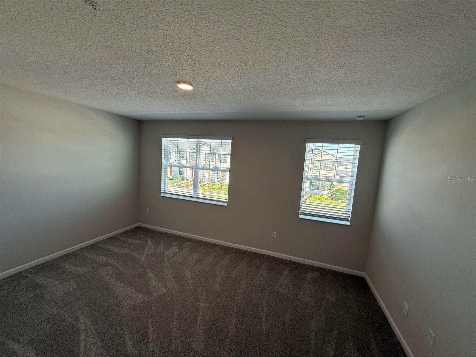 Image 8 of 24 For 628 Pothos Street