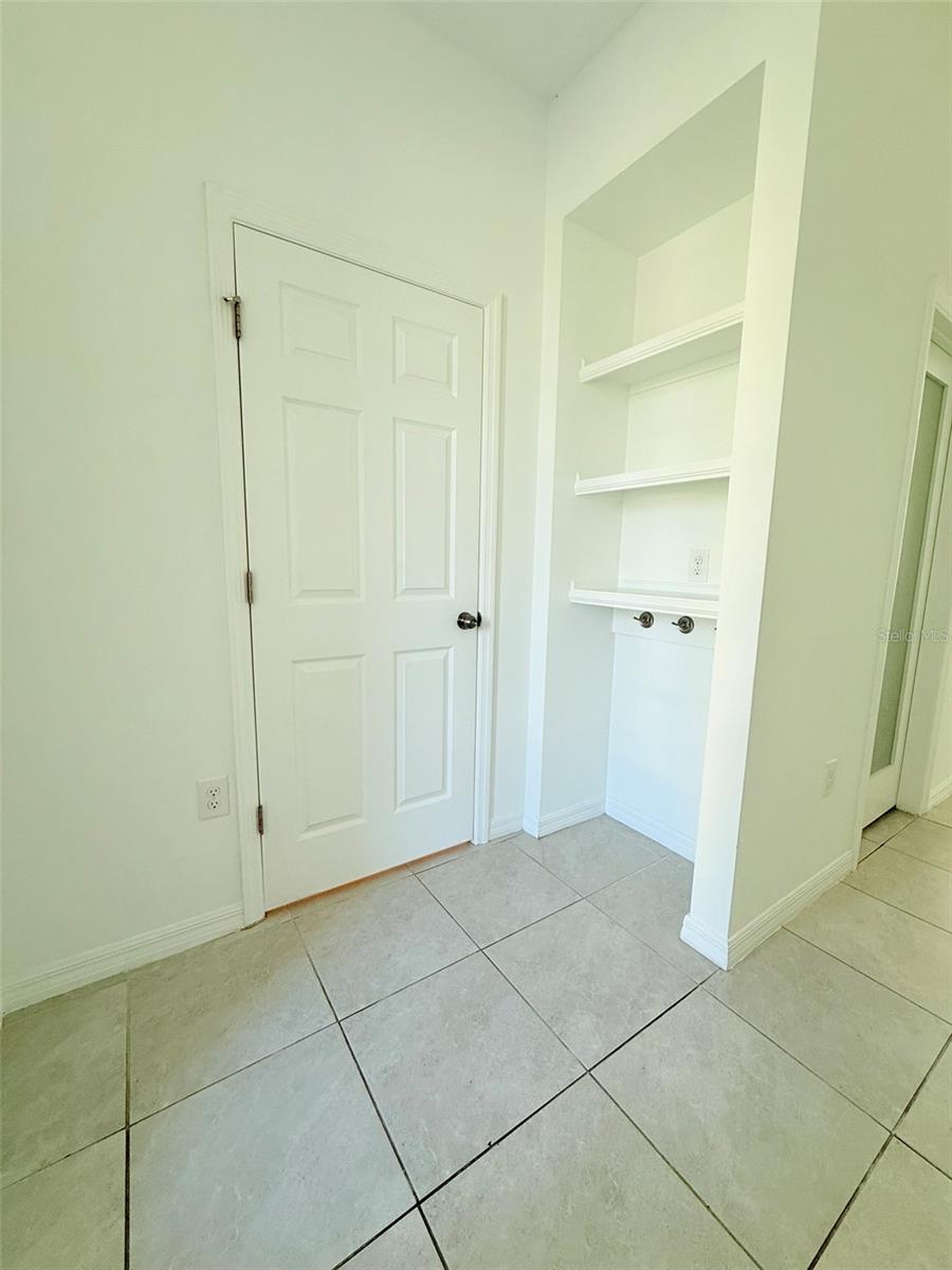 Image 10 of 48 For 2554 Trielle Avenue