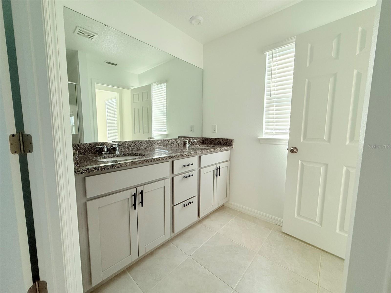 Image 29 of 48 For 2554 Trielle Avenue