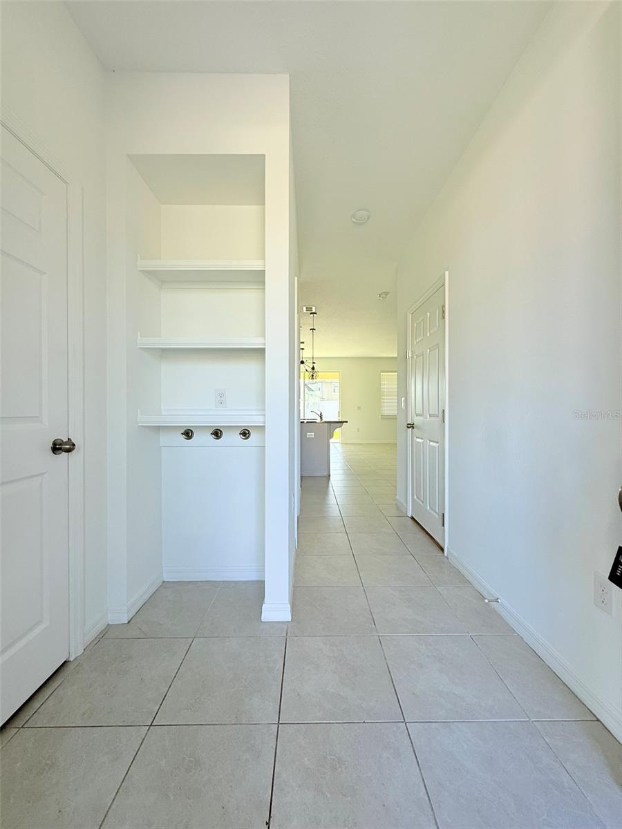 Image 6 of 48 For 2554 Trielle Avenue