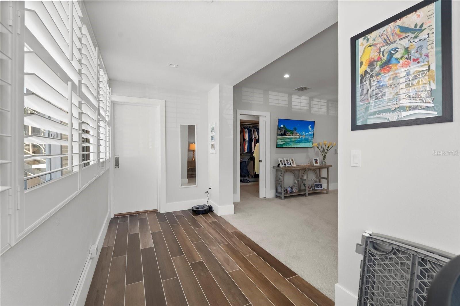 Image 17 of 42 For 311 Morse Boulevard 2-3