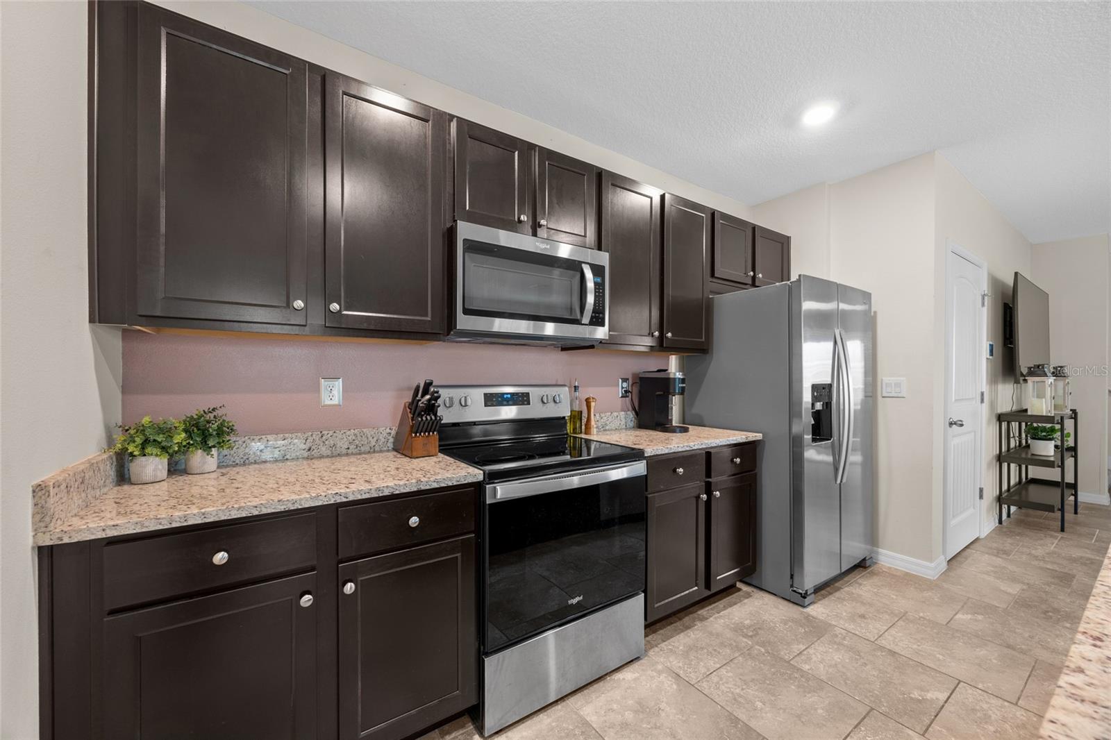 Image 20 of 43 For 16261 Admirals Cove Lane