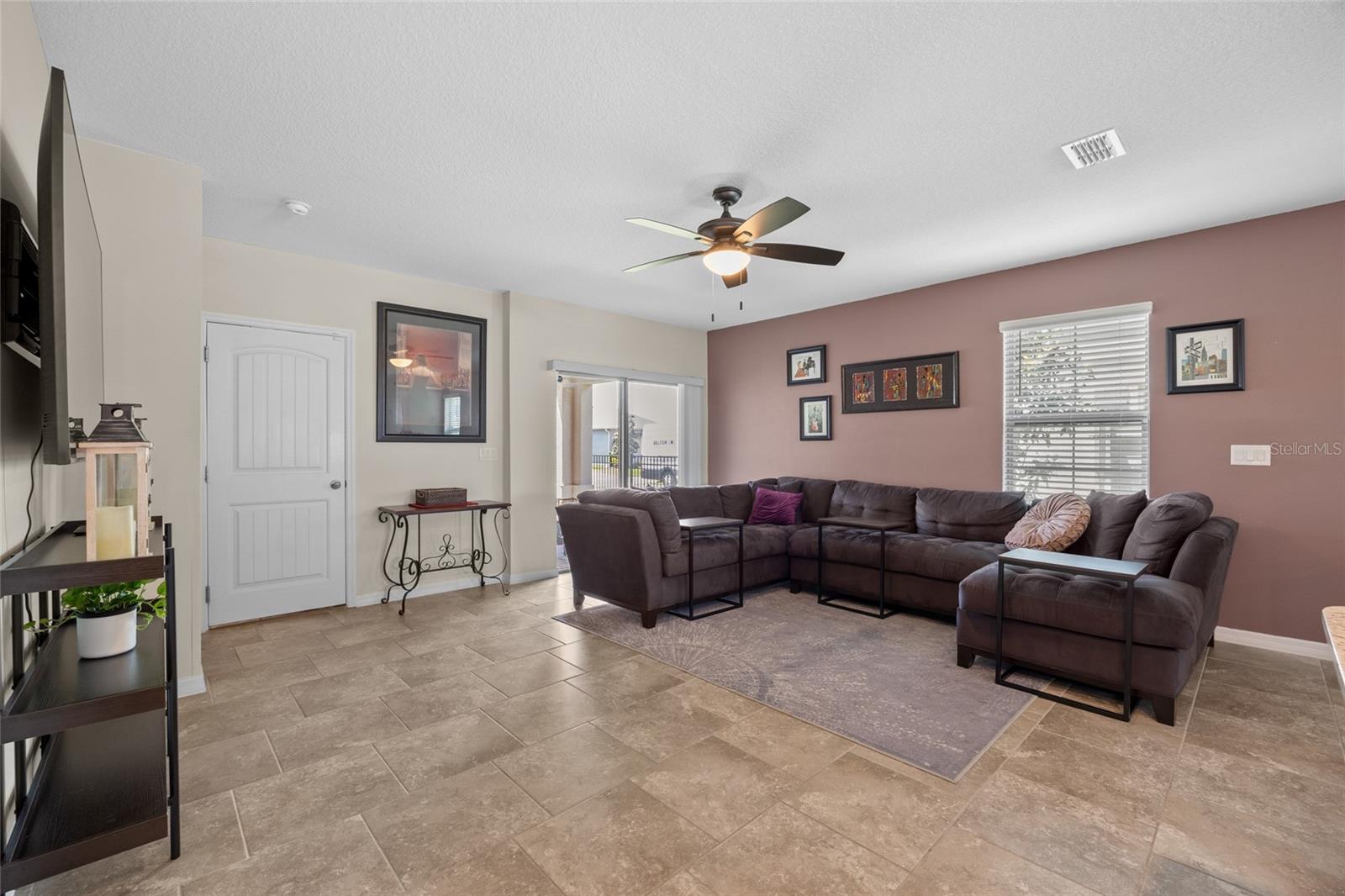 Image 27 of 43 For 16261 Admirals Cove Lane