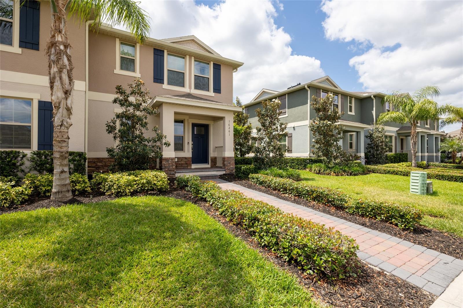 Image 3 of 43 For 16261 Admirals Cove Lane
