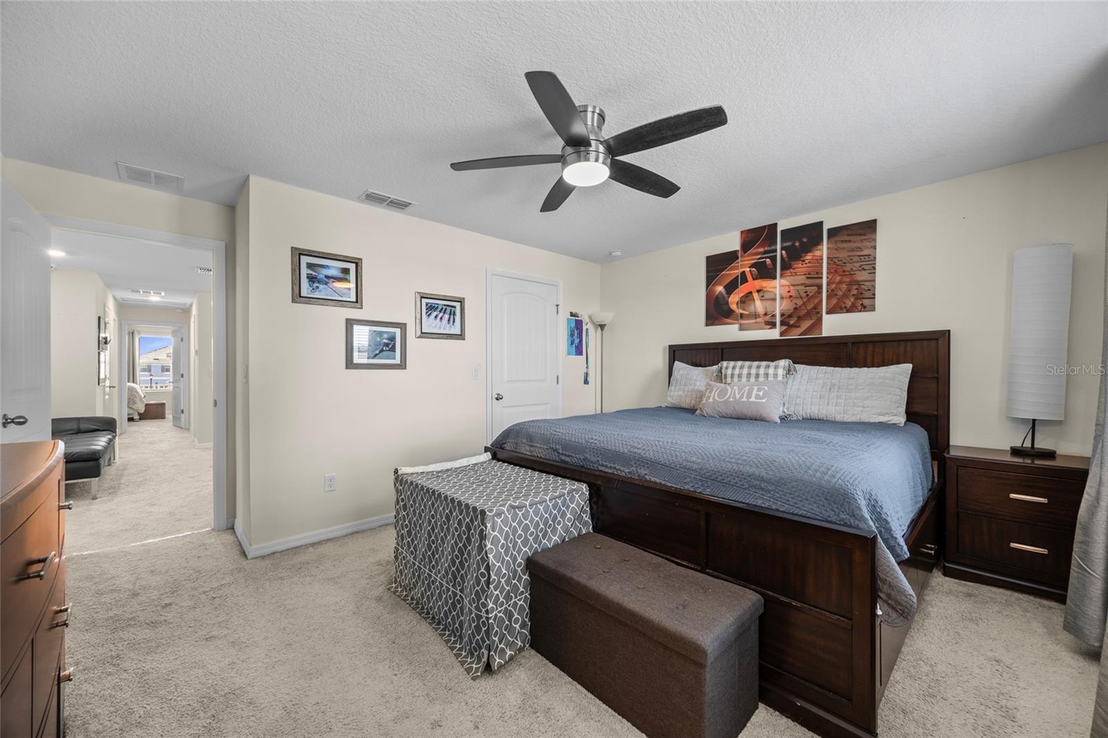 Image 6 of 43 For 16261 Admirals Cove Lane