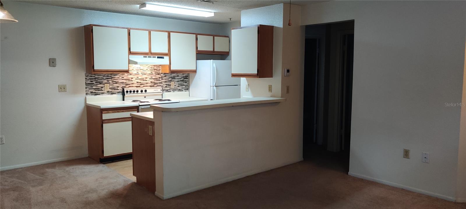 Image 2 of 14 For 625 Dory Lane 204