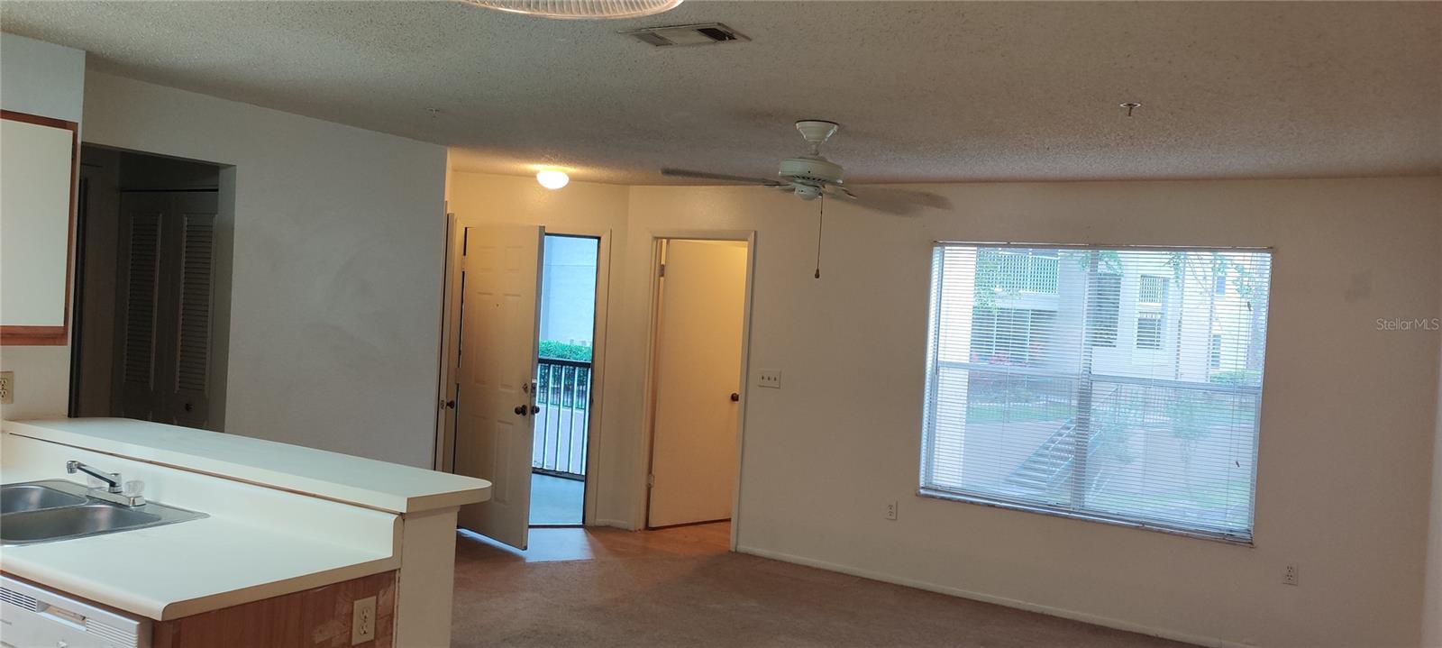 Image 5 of 14 For 625 Dory Lane 204