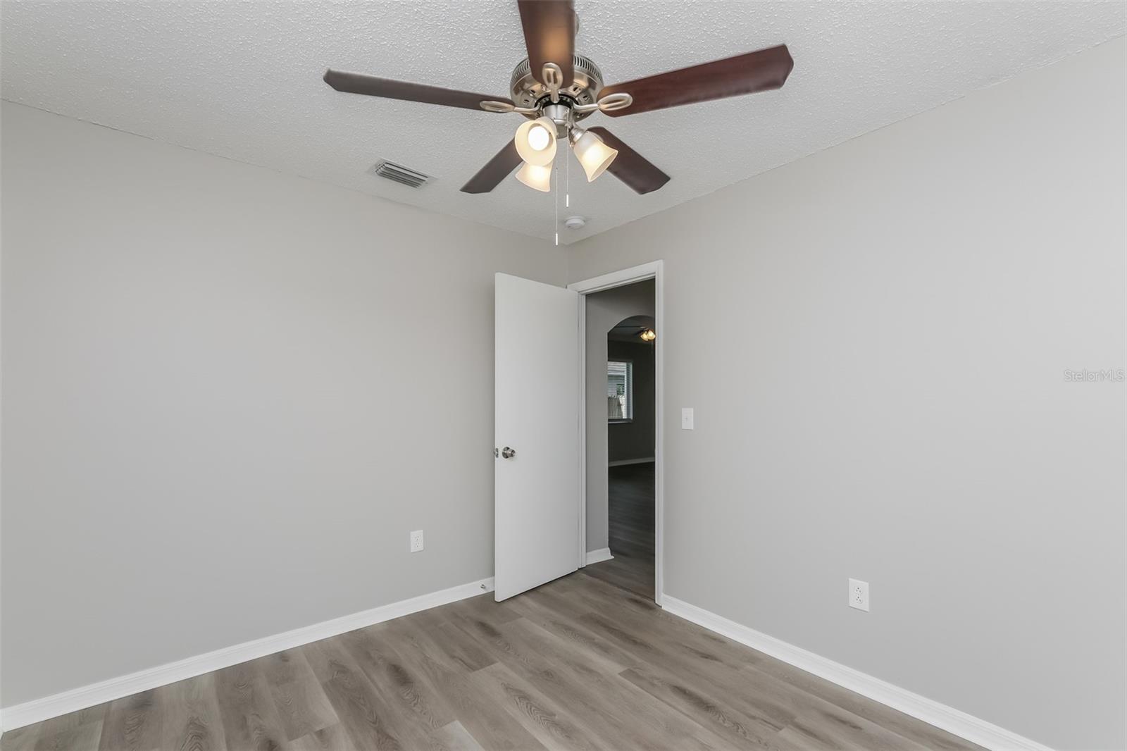 Image 12 of 16 For 523 Scarlet Maple Court