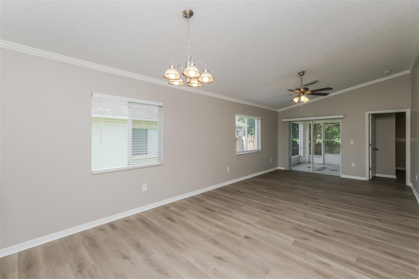 Image 3 of 16 For 523 Scarlet Maple Court
