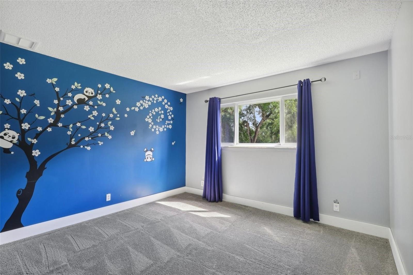 Image 14 of 51 For 11352 Persimmon Boulevard