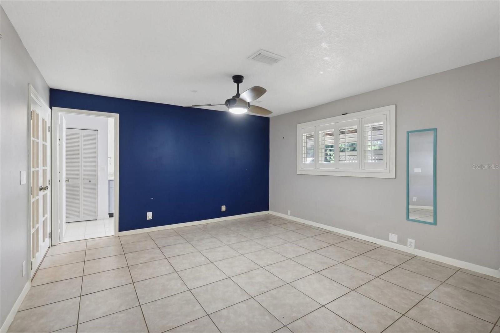 Image 21 of 51 For 11352 Persimmon Boulevard