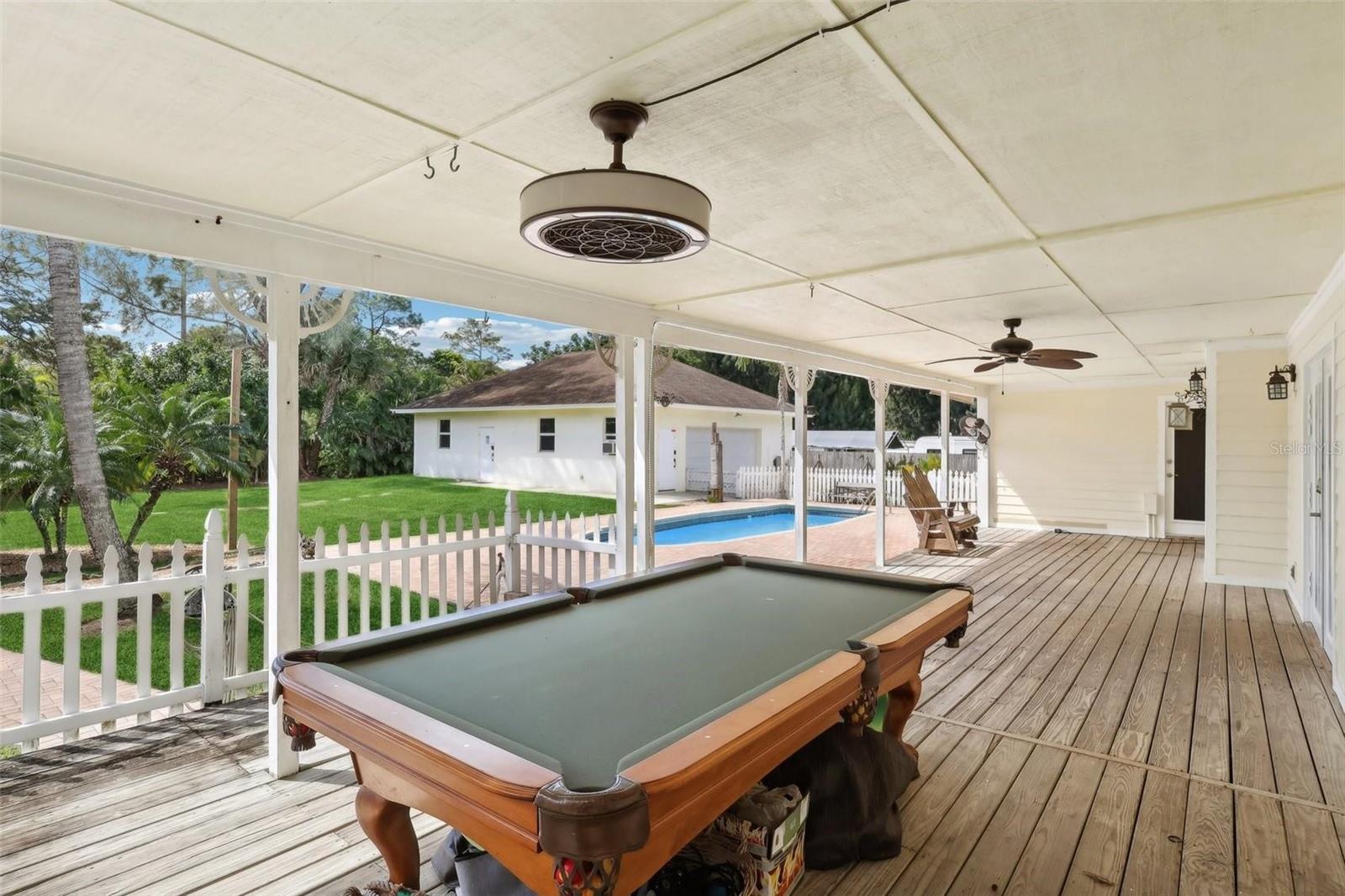 Image 29 of 51 For 11352 Persimmon Boulevard