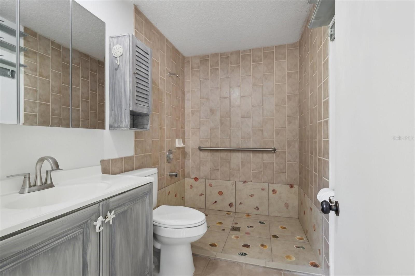 Image 39 of 51 For 11352 Persimmon Boulevard