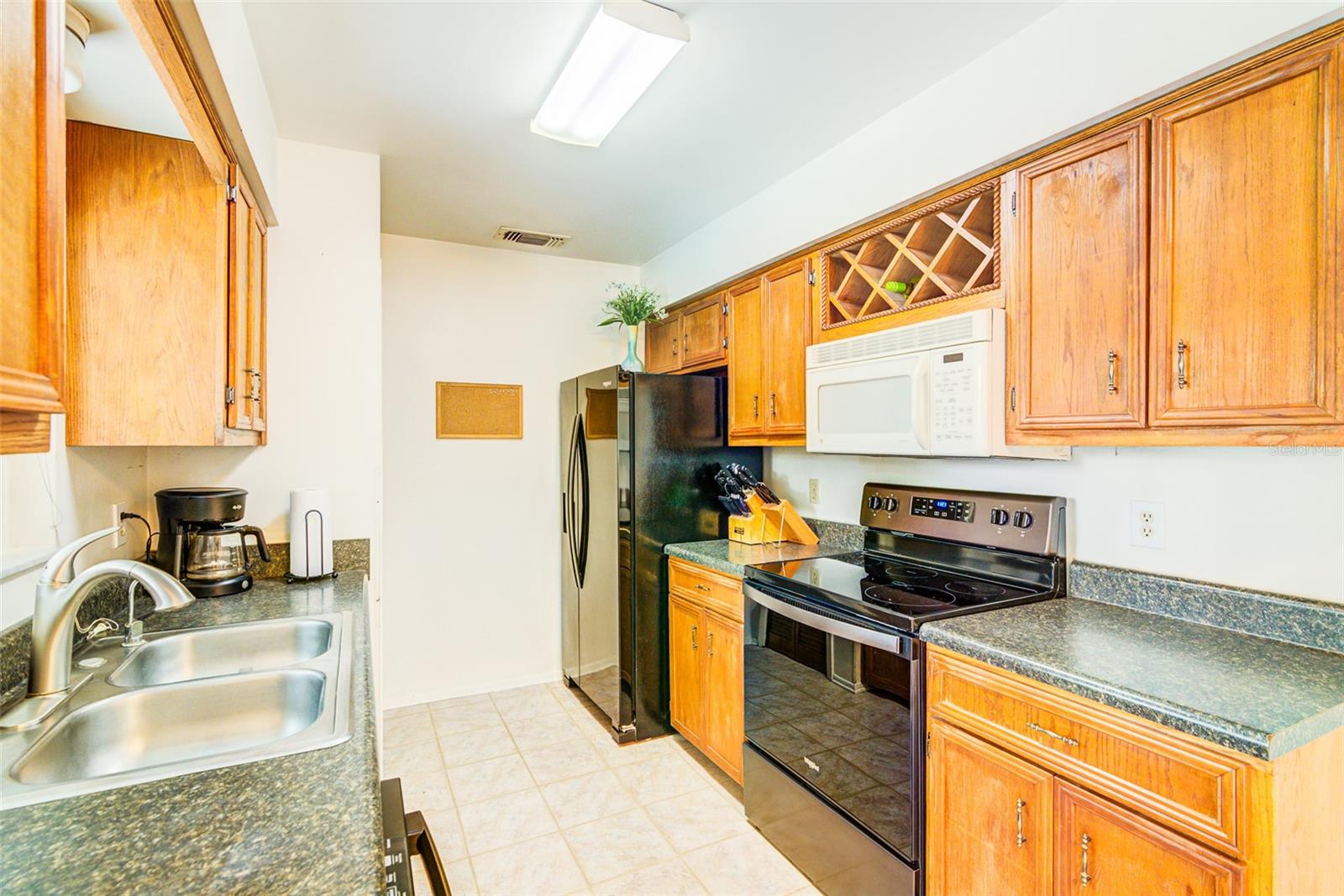 Image 17 of 52 For 2729 Hilda Court