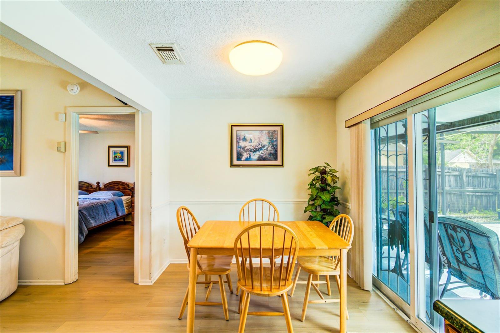 Image 18 of 52 For 2729 Hilda Court