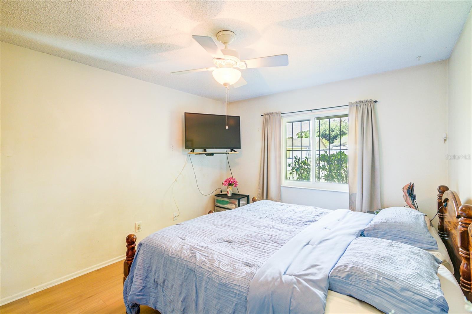 Image 21 of 52 For 2729 Hilda Court