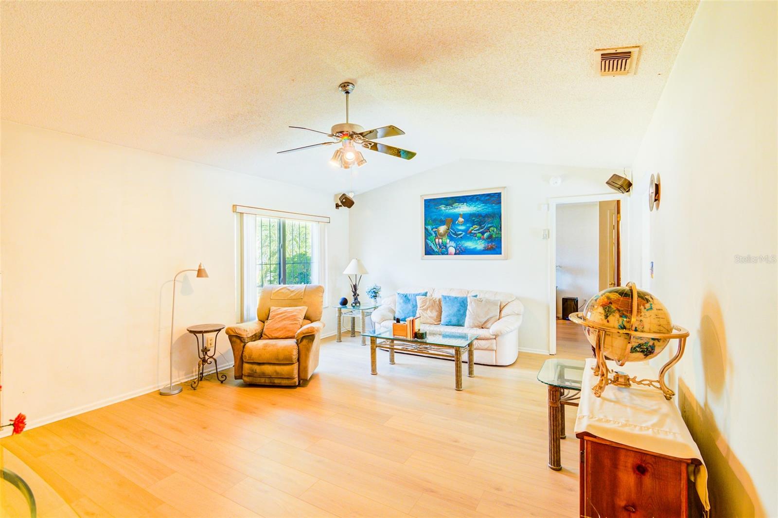Image 7 of 52 For 2729 Hilda Court