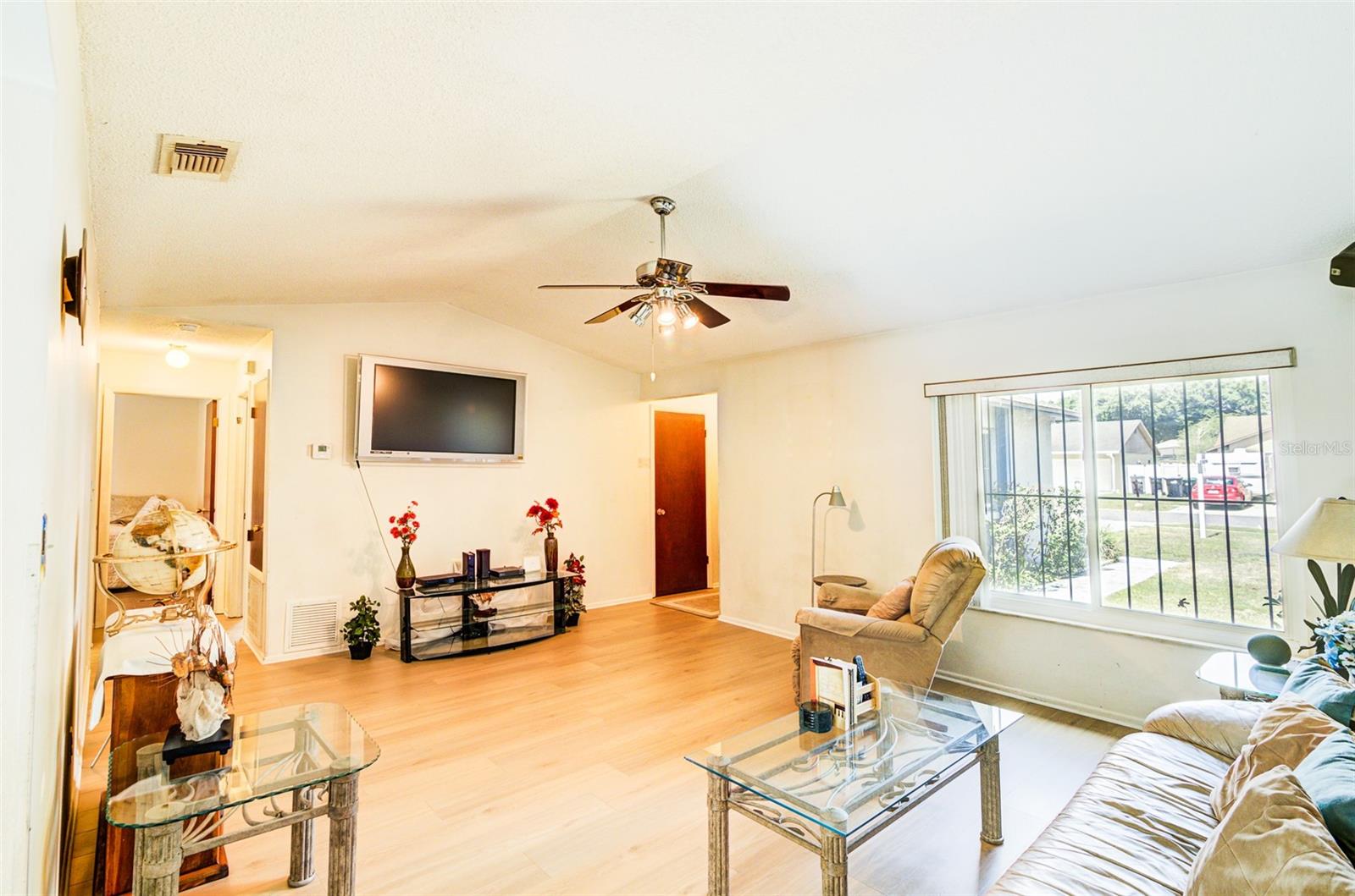 Image 9 of 52 For 2729 Hilda Court