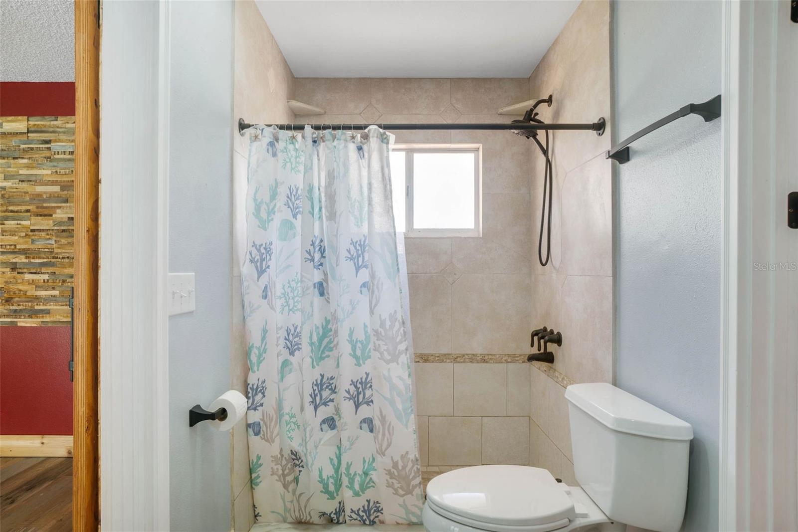 Image 27 of 51 For 2990 Mallard Drive