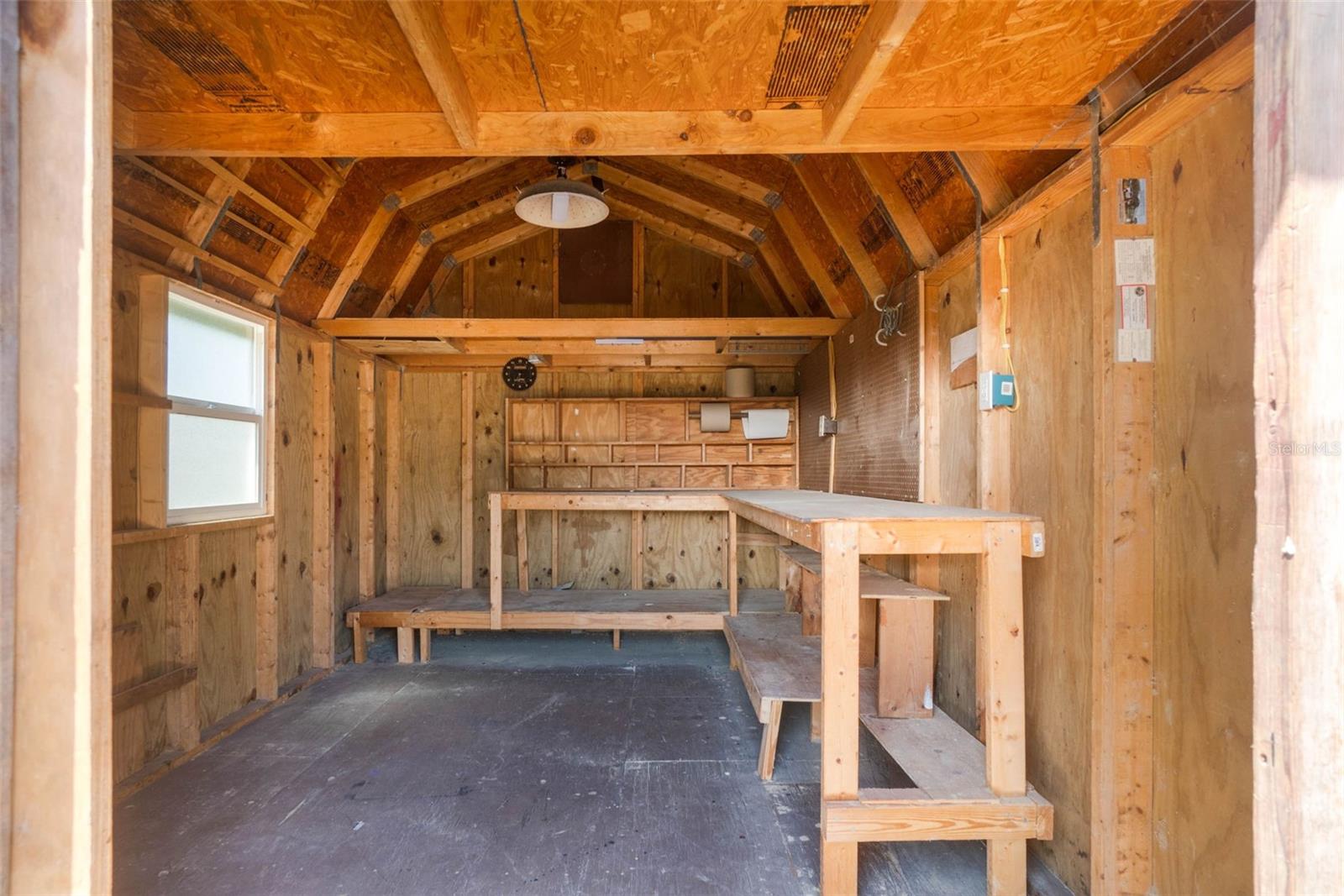 Image 31 of 51 For 2990 Mallard Drive