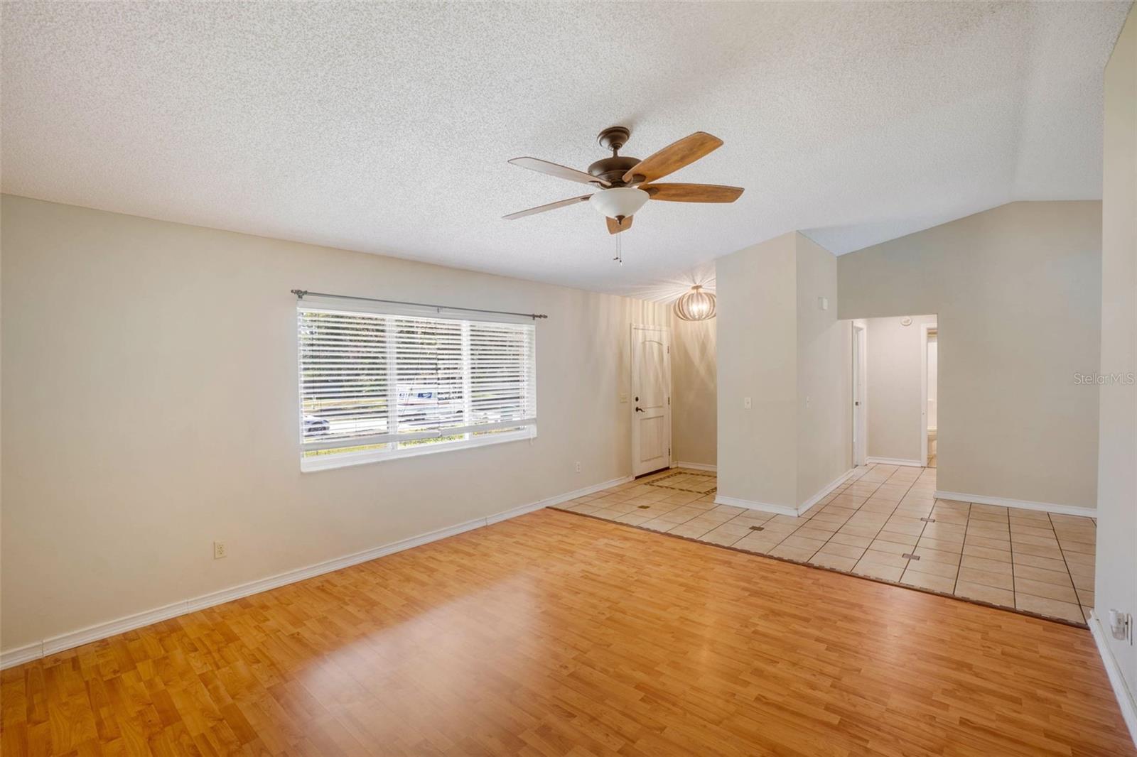 Image 7 of 51 For 2990 Mallard Drive